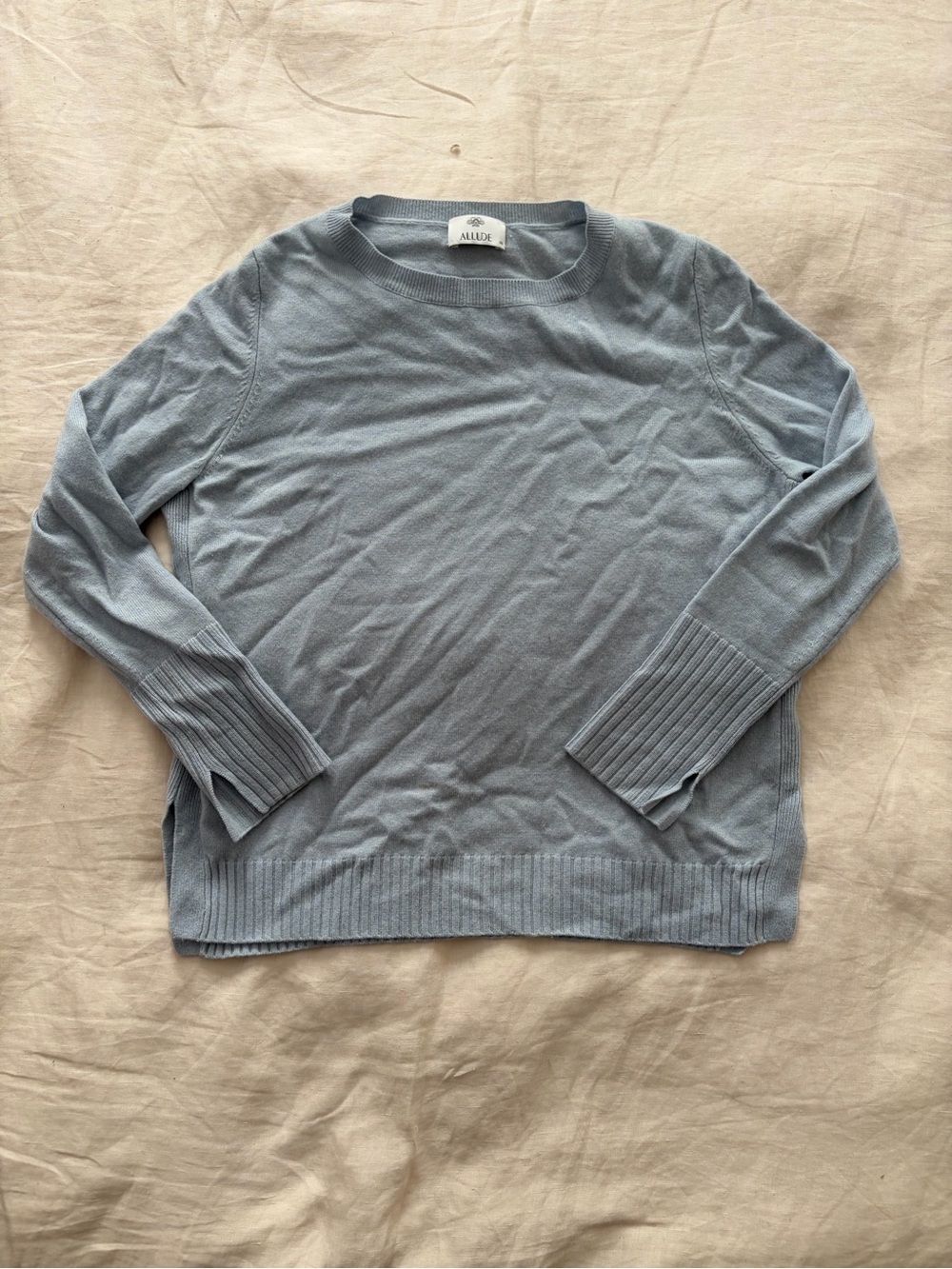Women’s Light Blue Cashmere Crewneck Sweater
